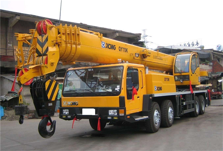 天台县吊车出租选择重点